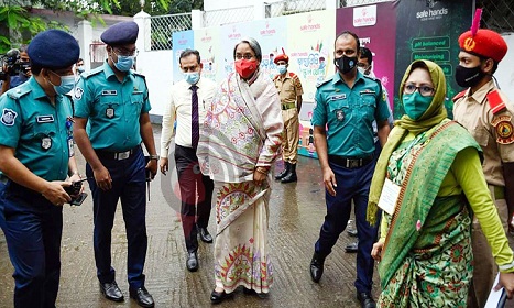 প্রশ্নফাঁসের গুজব রটালে কঠোর শাস্তি : শিক্ষামন্ত্রী