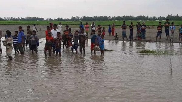 হাওরে নৌকাডুবিতে নিখোঁজ তিনজনের মরদেহ উদ্ধার