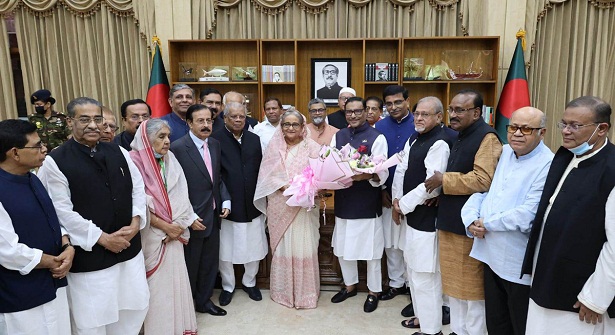 শেখ হাসিনার স্বদেশ প্রত্যাবর্তন দিবসে আওয়ামী লীগের শুভেচ্ছা