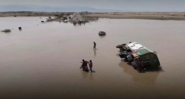 ইয়েমেনে ব্যাপক বর্ষণ-বন্যা; ৪০ জনের মৃত্যু