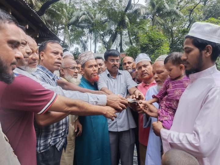 বৈষম্য বিরোধী ছাত্র আন্দোলনে নিহত আজগরের পরিবারকে নগদ অর্থ সহয়তা করলো কমলনগর উপজেলা বিএনপির