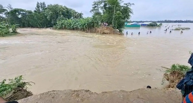 ফেনীতে বিপৎসীমার অনেক নিচে পানি, নেই বন্যার শঙ্কা