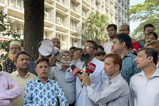 ৯ দাবিতে সচিবালয়ে মহাসমাবেশের ডাক কর্মকর্তা-কর্মচারীদের