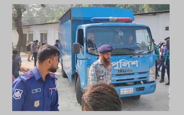 অপরাধ ট্রাইব্যুনালে হাজির সাবেক ৮ মন্ত্রীসহ ১৩ আসামি