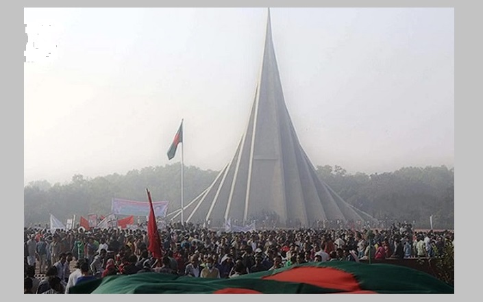 জাতীয় স্মৃতিসৌধে সর্বস্তরের জনতার ঢল