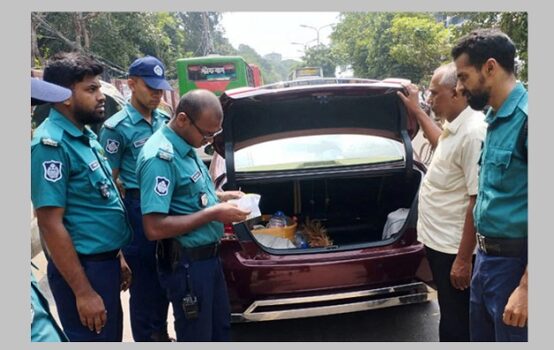 ট্রাফিক আইন লঙ্ঘনে দু’দিনে ৩২৫১ মামলা