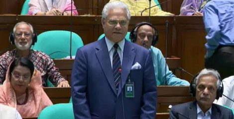 অর্থমন্ত্রী দুঃসাহসী, গগনস্পর্শী বাজেট দাঁড় করিয়েছেন: আলতাফ হোসেন চৌধুরী