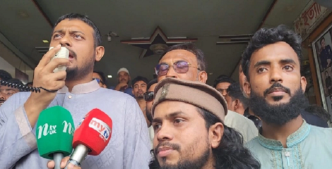 হাসিনাকে দেশে এনে ফাঁসিতে ঝোলানো হবে: নাসীরুদ্দীন পাটওয়ারী