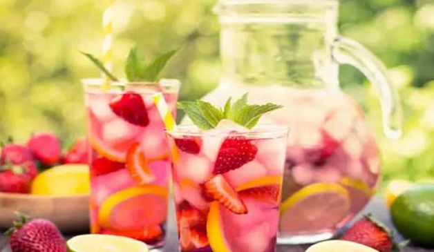 এই গরমে স্বস্তি দেবে যেসব খাবার