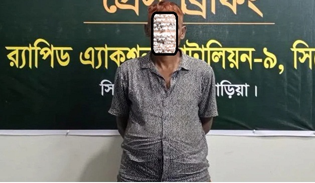 ট্রেনের ইঞ্জিনে অভিযান চালিয়ে বস্তাভর্তি গাঁজা উদ্ধার ,আটক ১