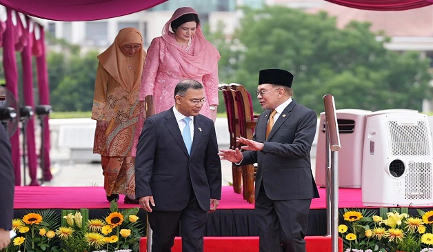 ‘আমার বন্ধু মহা জাদু জানে’ গান দিয়ে তারেক রহমানের সফরের ভিডিও প্রকাশ মালয়েশিয়ার প্রধানমন্ত্রীর