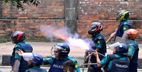 জুলাই গণঅভ্যুত্থানে পলাতক ৫৭ পুলিশ কর্মকর্তা বরখাস্ত হচ্ছেন