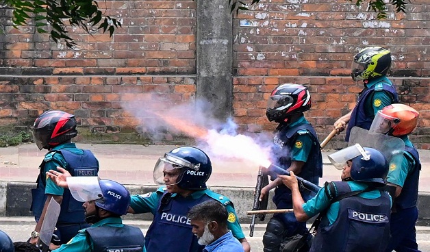 জুলাই গণঅভ্যুত্থানে পলাতক ৫৭ পুলিশ কর্মকর্তা বরখাস্ত হচ্ছেন
