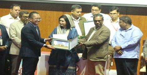 যেকোনো দুর্যোগে দল-মতের ঊর্ধ্বে উঠে কাজ করতে হবে: জুবাইদা রহমান