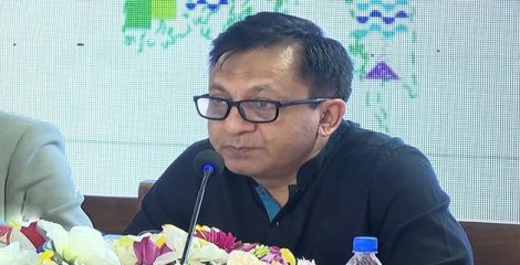 ভবিষ্যতে জিডিপিতে বিসিক খাতের অবদান ৬০ শতাংশে নিতে চায় সরকার :  বাণিজ্যমন্ত্রী