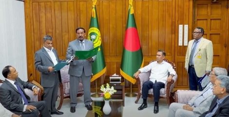 সংসদ সদস্য হিসেবে শপথ নিলেন বিএনপির সারোয়ার আলমগীর