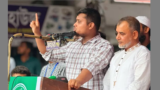 কার্ডের নামে বেকারত্বে উৎসাহ দিচ্ছে সরকার : হাসনাত আবদুল্লাহ