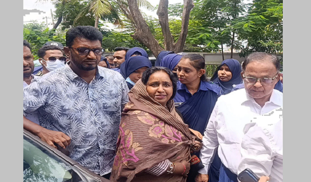 নারায়ণগঞ্জ আদালতে হাজিরা দিলেন আইভী