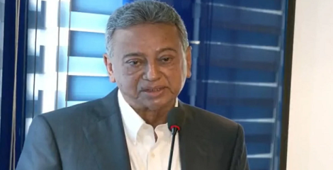 স্বাস্থ্যসেবা নিশ্চিত করার প্রতিশ্রুতি পূরণে সরকার কাজ করছে : অর্থমন্ত্রী