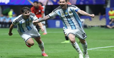 ফাইনালে সাদা-আকাশি জার্সিতে নামবে মেসিরা