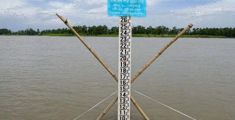 তিন জেলায় চার নদীর পানি বিপৎসীমার ওপরে, সতর্কসীমায় আরও ১২টি