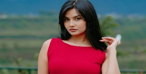 ‘ব্যাচেলর পয়েন্ট’-এ নেপালি অভিনেত্রী