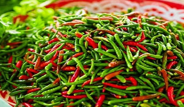 কাঁচা মরিচের ডাবল সেঞ্চুরি