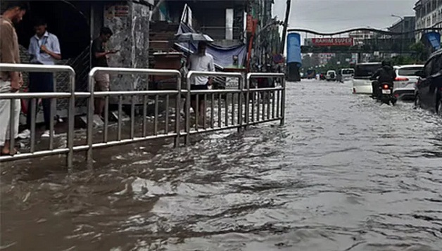 ২৪ ঘণ্টায় ঢাকায় ৯৭ মিলিমিটার বৃষ্টি