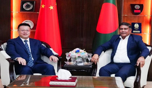 প্রধানমন্ত্রীর প্রতিরক্ষা উপদেষ্টার সঙ্গে চীনের রাষ্ট্রদূতের সৌজন্য সাক্ষাৎ