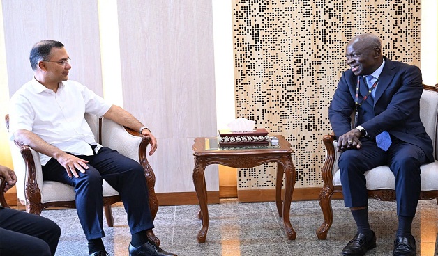 প্রধানমন্ত্রীর সঙ্গে আইএলও মহাপরিচালকের সৌজন্য সাক্ষাৎ, শ্রম খাতের উন্নয়নে জোর