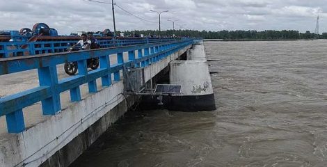 পানি বাড়ছে তিস্তায়, খুলে দেওয়া হয়েছে ৪৪ জলকপাট