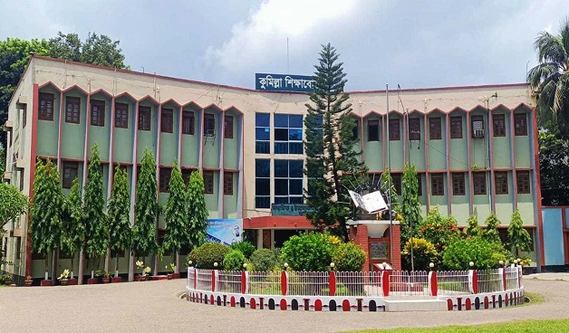 কুমিল্লা বোর্ডে এসএসসির খাতা পুনঃনিরীক্ষণে রেকর্ড আবেদন
