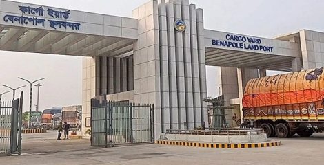 বেনাপোল স্থলবন্দরে আমদানি-রফতানি কার্যক্রম বন্ধ