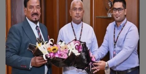 ভারপ্রাপ্ত রাষ্ট্রপতির সঙ্গে আলালের সৌজন্য সাক্ষাৎ