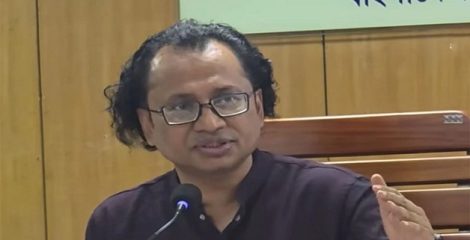 শেখ হাসিনার বক্তব্য প্রচার করলে আদালতের রায় ভায়োলেট হবে: তথ্য উপদেষ্টা