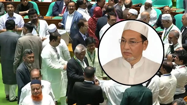 সংবিধানের ৭০ অনুচ্ছেদের ‘কবর’ দেওয়া হবে: চিফ হুইপ