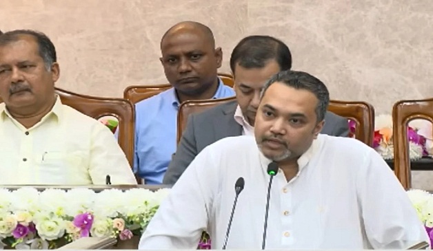 নির্বাচনের প্রতিটি প্রতিশ্রুতি বাস্তবায়নে সরকার কাজ করছে : মাহদী আমিন
