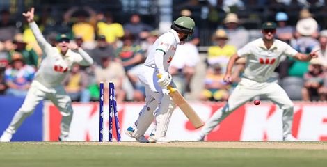 দুই ইনিংসেই শতরানের নিচে অলআউট, লজ্জার হার বাংলাদেশের