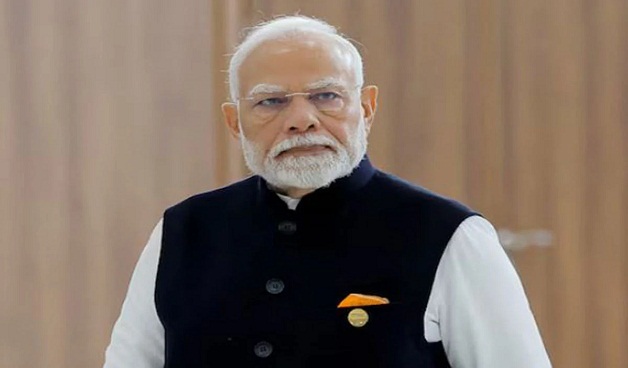 শিক্ষার্থীদের কাছে ক্ষমা চান, মোদির ওপর একযোগে আক্রমণ বিরোধীদের
