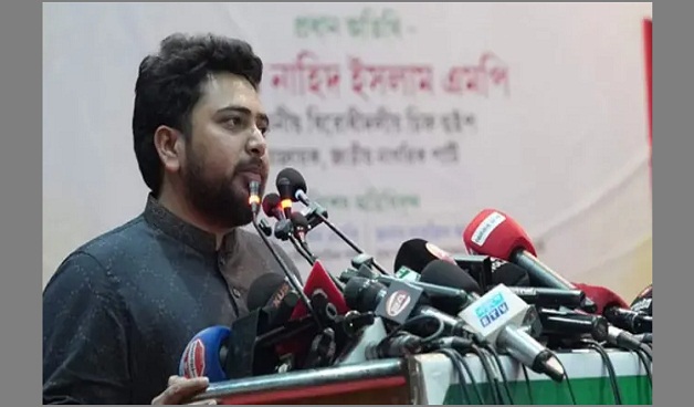 হাসিনাকে এয়ারপোর্ট থেকে সরাসরি ফাঁসির মঞ্চে নেওয়া হবে: নাহিদ ইসলাম
