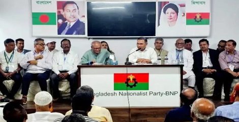 পাবনা-চাঁপাইনবাবগঞ্জ বিএনপি নেতাদের সঙ্গে তারেক রহমানের বৈঠক