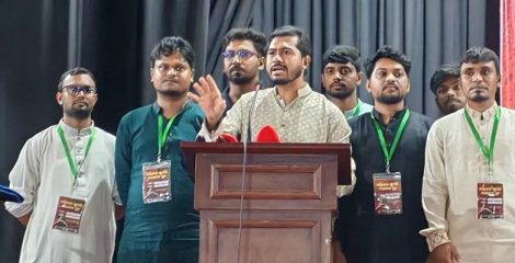 ‘এত আন্দোলন করেন, সরকার ক্ষমতা ছেড়ে দিলে দেশ চালাবে কে’ – প্রশ্ন প্রতিমন্ত্রী নুরের