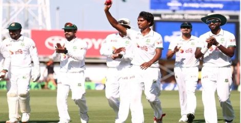 টেস্টে দ্বিতীয়বার যে রেকর্ড গড়ল টাইগার পেসাররা
