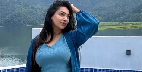ফেসবুক পোস্টে প্রভা ভালোবাসার দামে নিজের শান্তি খোয়ানো ঠিক নয়