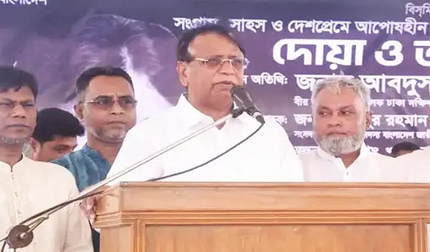 পরিচ্ছন্ন নগর গড়তে সম্মিলিত প্রচেষ্টা প্রয়োজন : ডিএসসিসি প্রশাসক