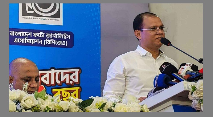 জুলাই আন্দোলনে গণতন্ত্রকামী সবার অবদান রয়েছে: রুমন