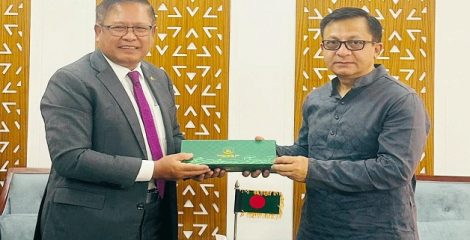 বাণিজ্য ও রোহিঙ্গা ইস্যু নিয়ে বাণিজ্যমন্ত্রীর সঙ্গে মিয়ানমার রাষ্ট্রদূতের বৈঠক