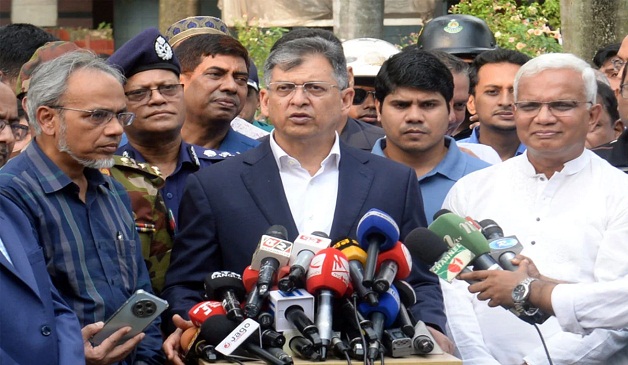 চাঁদাবাজ-সন্ত্রাসীদের না ধরলে আইনশৃঙ্খলা বাহিনীর বিরুদ্ধে পাল্টা ব্যবস্থা: স্বরাষ্ট্রমন্ত্রী