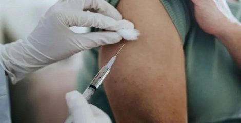 ক্যান্সার ফিরে আসা ঠেকাতে নতুন ভ্যাকসিন, আশাব্যঞ্জক ফল পেলেন রোগীরা