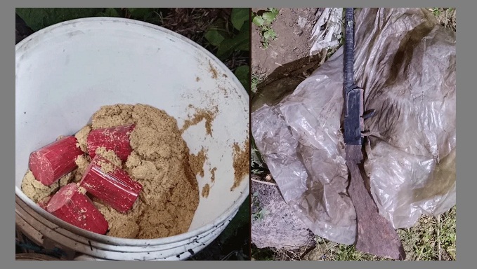 আগ্নেয়াস্ত্র, চাপাতি ও ১০ ককটেল উদ্ধার